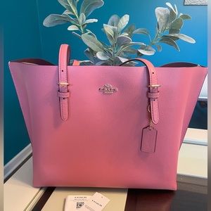 Like new COACH Mollie leather large tote